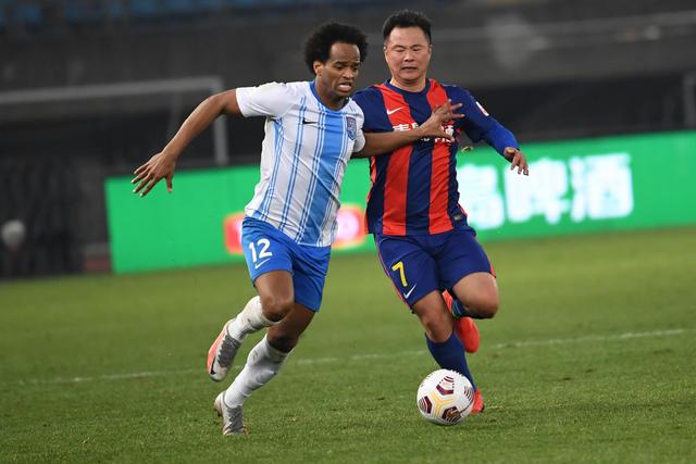 哈弗茨妻子晒怀孕照：我们最大的恩赐